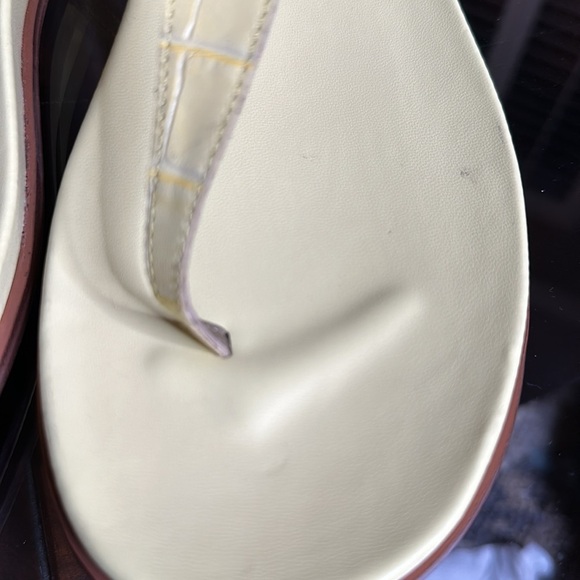 New Sam Edelman Naomi pale yellow sandal 💛 - Picture 14 of 14